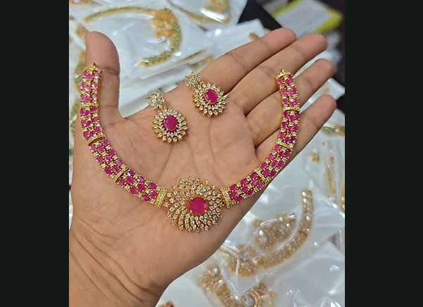 Red Kundan Necklace Set - Original